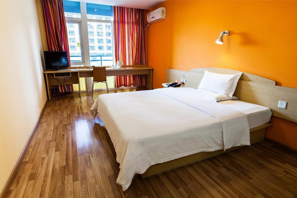 7Days Inn Jiangmen Peng Jiang Qiao North Экстерьер фото