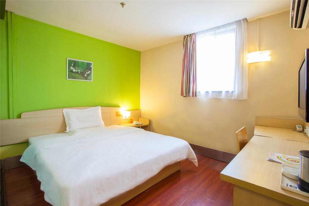 7Days Inn Jiangmen Peng Jiang Qiao North Экстерьер фото